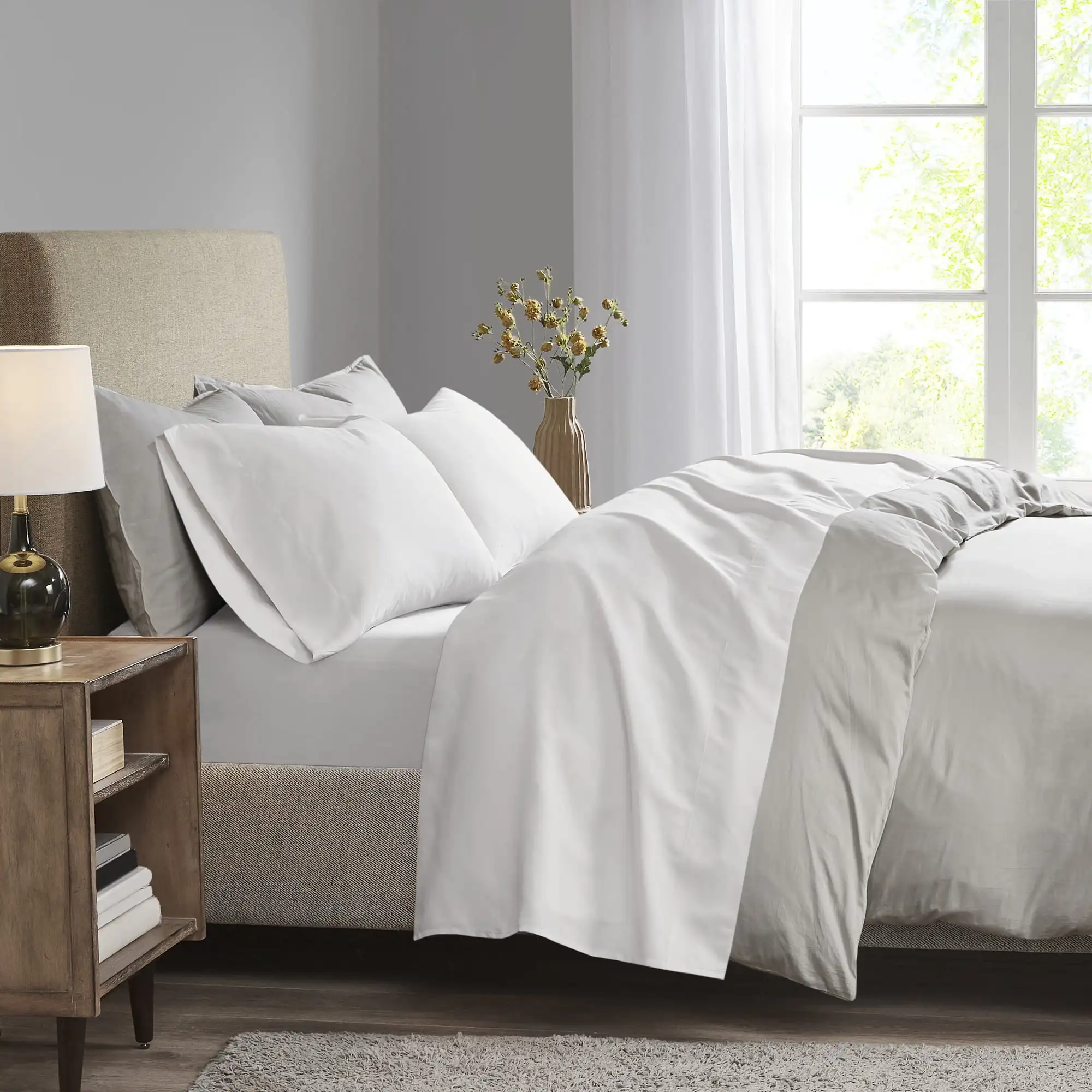 

4 Pc White Luxurious Brushed Microfiber Deep Pocket Sheet Set, King