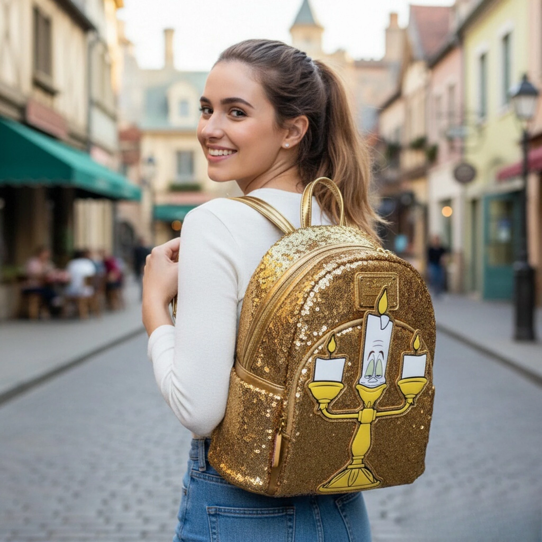 حقيبة ظهر صغيرة من Beauty and The Beast Lumiere Sequin للنساء حقائب ترفيهية إبداعية حقائب ظهر للتصدير للهدايا في الهالوين #1