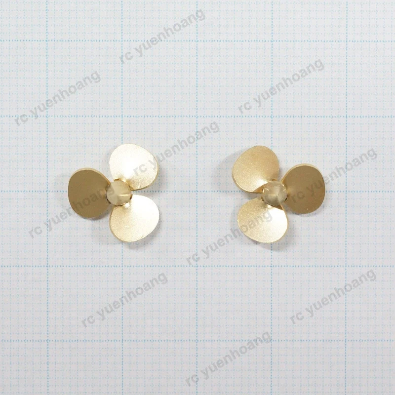 1Pair 3-Blade Brass Propeller Dia 11/12/12.5/13.5mm Shaft Hole 1.5mm Copper Paddle for 1/350 Scale Battlecruiser Model RC Boat