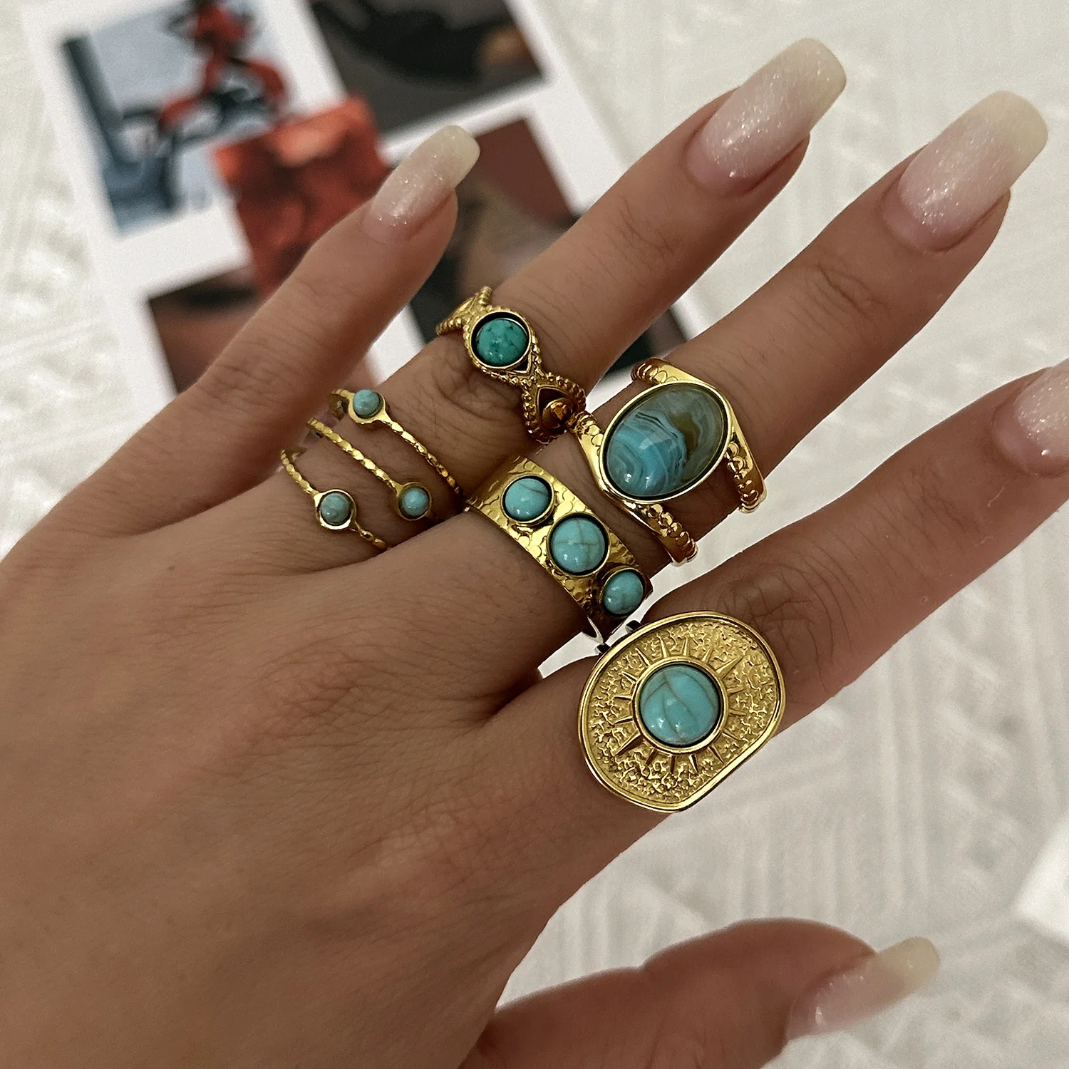 5-teiliges Set türkisfarbener geometrischer Edelstahlringe für Damen, hypoallergen, vergoldet, stapelbar, Party-Statement-Schmuck, Geschenk – Detail 5