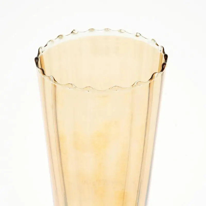 مزهرية صغيرة أنيقة مقاس 6.2 × 9.2 بوصة - تصميم دوامي حديث لهجة زخرفية لأحداث المكاتب المنزلية، مثالية لترتيبات الزهور