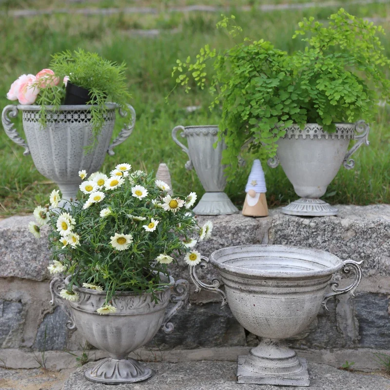 Grey Retro Wrought Iron Flower Pot European Classical Ornaments Iron Basin Home Furnishing Horticultural Courtyard Decoration