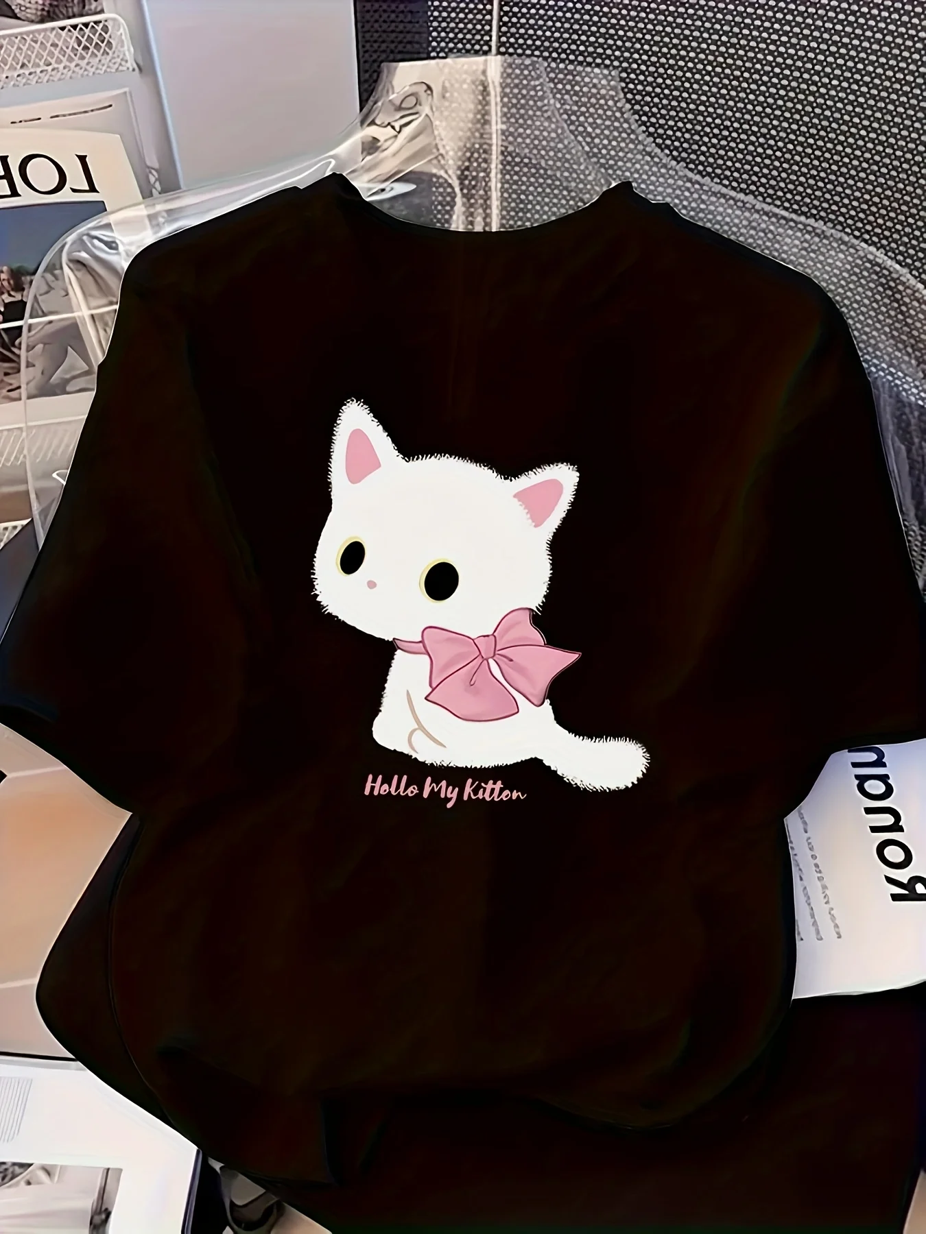 Cute Black Cat with Pink Bow Pattern T-Shirt, Women's Summer Casual Short-Sleeve Crew Neck T-Shirt, Kawaii Kitten Harajuku Style