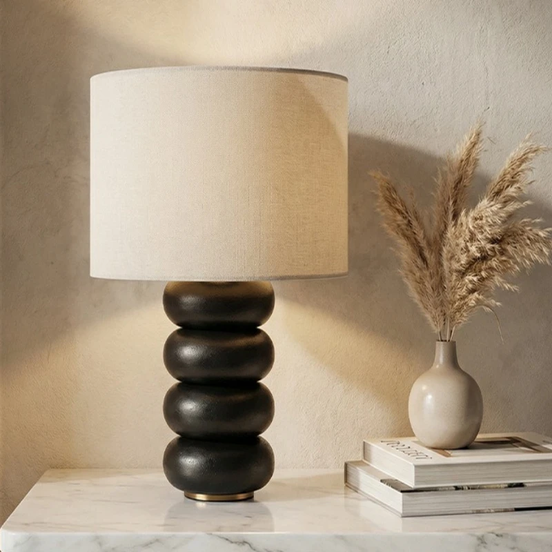 Solid wood desk lamp bedroom bedside lamp retro simple home