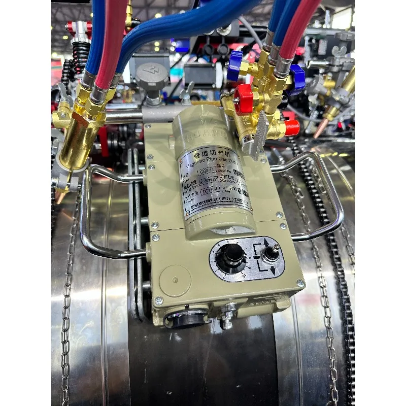 Auto Metal Pipe Gas Cutting Machine Low Cost Chinese Factory Supply High Efficiency Cutter CG2-11