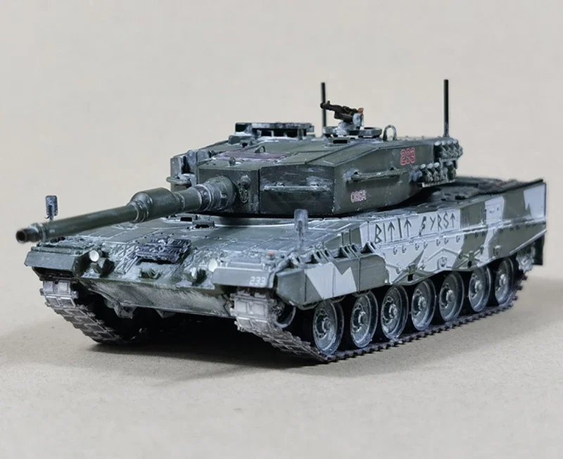 Adult Gifts Toys 1:72 Scale PVC Plastic 12226PF Norway Leopard 2A4 Main Battle Tank Model Militarized Combat Track Type Classics