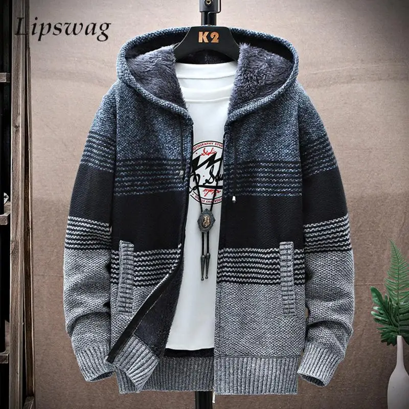 

Vintage Hooded Sweatercoats Mens Autumn Casual Zip-up Slim Knitted Cardigans Men Winter Fashionable Striped Knitting Jacket Coat