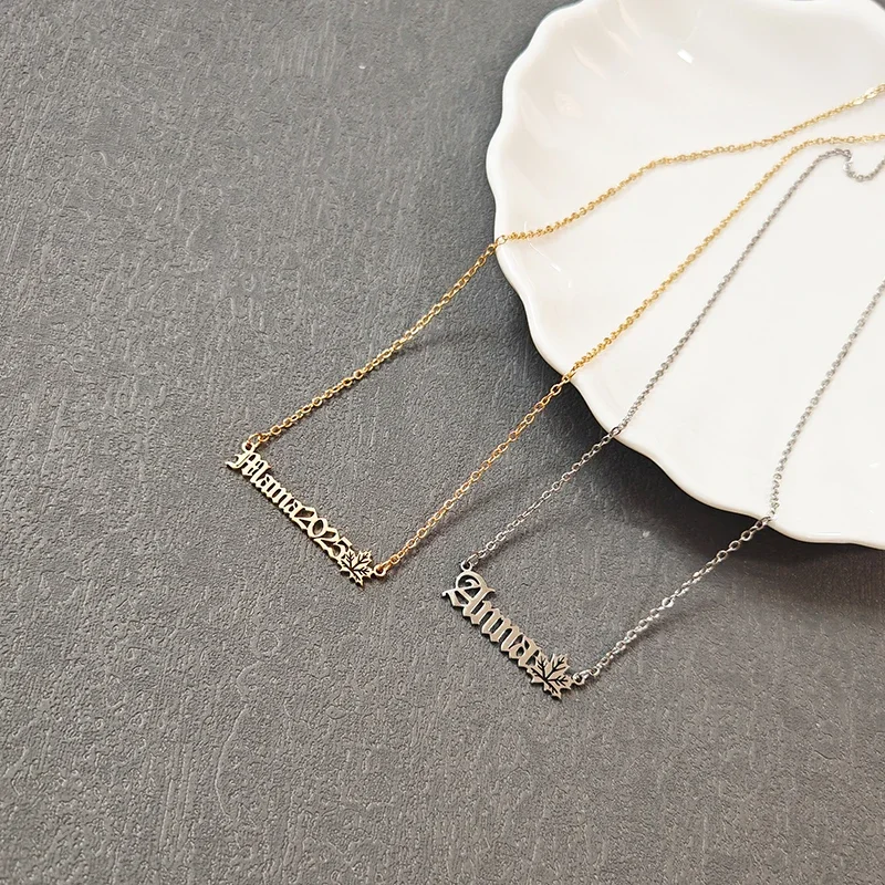 

Custom Name Maple Leaf Necklace Pendant Personalized Stainless Steel Old English Clavicle Chain Women Jewelry Birthday Gift