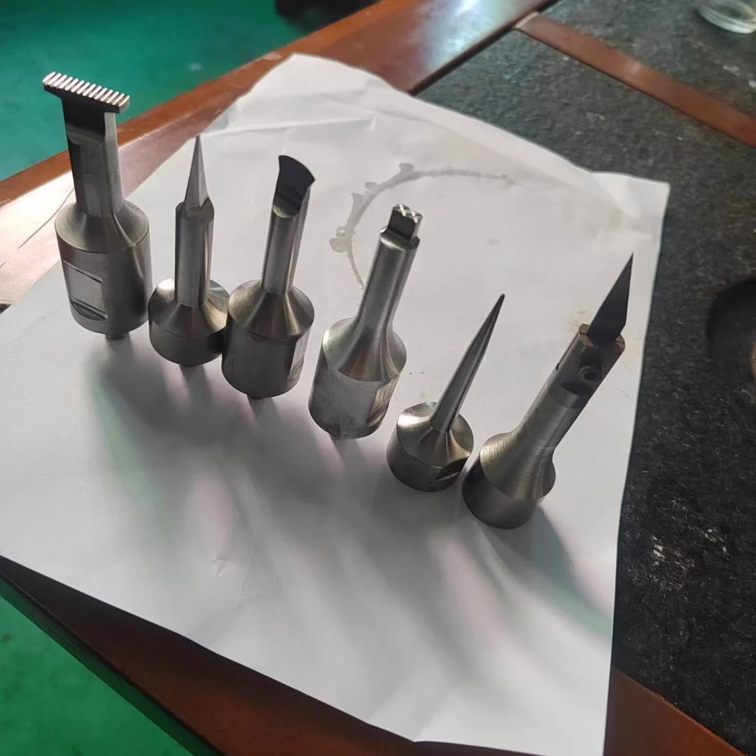 28khz Ultrasonic Spot Welder Machine Welding Head 1pcs Accessories 28KHZ 35KHZ Customizable Size Welding Wead