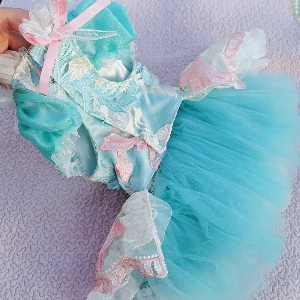 Handmade Dog Clothes Pet Supplies Fresh Light Blue Ice Cream Color Tulle Skirt Tutu Princess Dress Peasant Sleeve One Piece