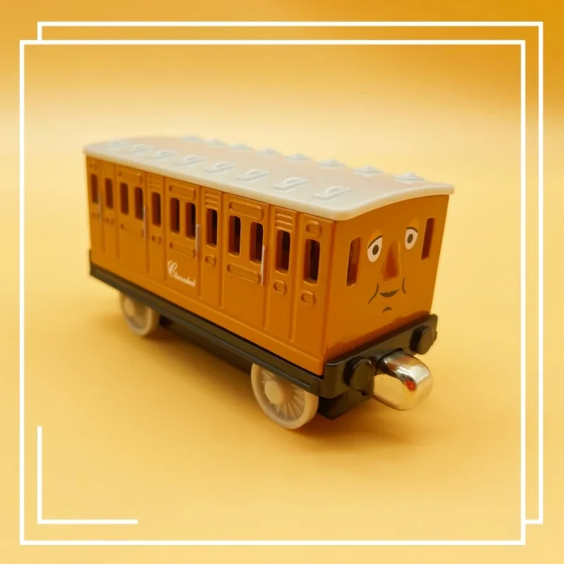 المغناطيسي توماس والأصدقاء قطار لعب الأولاد دييكاست السكك الحديدية مولي هانك فرديناند صدئ بطة دونالد المعادن نموذج هدية عيد ميلاد