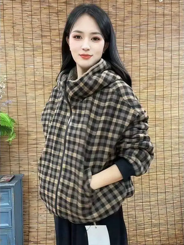 Autumn Winter Plaid Print Fleece Lined Hooded Women's Jacket Casual Versatile Warmth Mom Coat Long Sleeve Zipper Closure Poly...