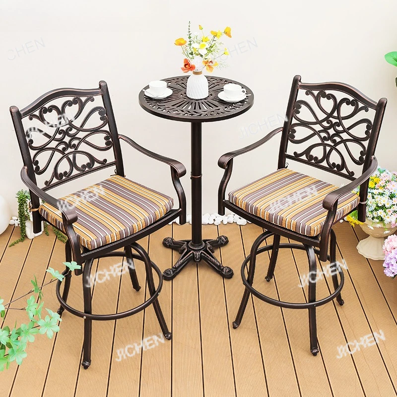 

Обеденный стол и стулья на открытом воздухе Вращающиеся стулья Коммерческий уличный магазин чая с молоком Отель Столы и стулья из литого алюминия на открытом воздухе