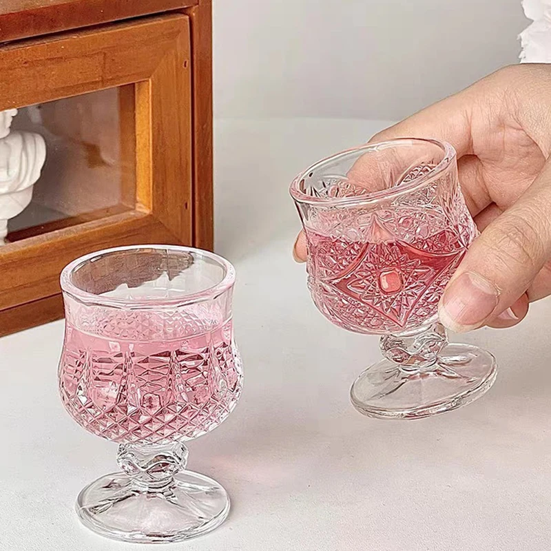 45ML Vintage Wine Glass Retro Goblet With Relief Pattern Sweet Glass Party Bar KTV White Spirit Transparent Drinking Glass