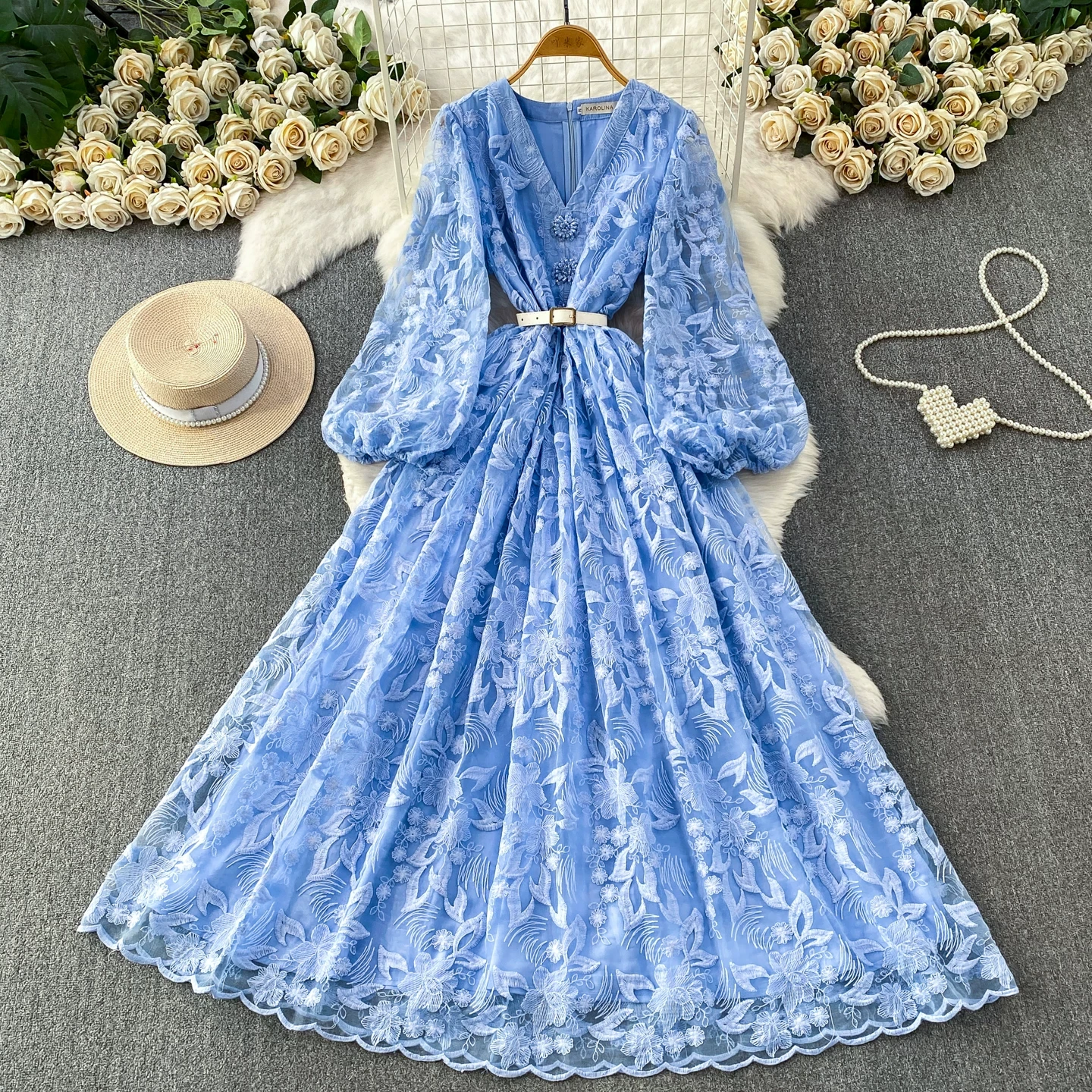 Robe longue maxi bleu clair en dentelle pour femme, col en V, manches bouffantes longues, broderie florale, ceinture, coupe trapèze, robe de soirée formelle pour invité de mariage