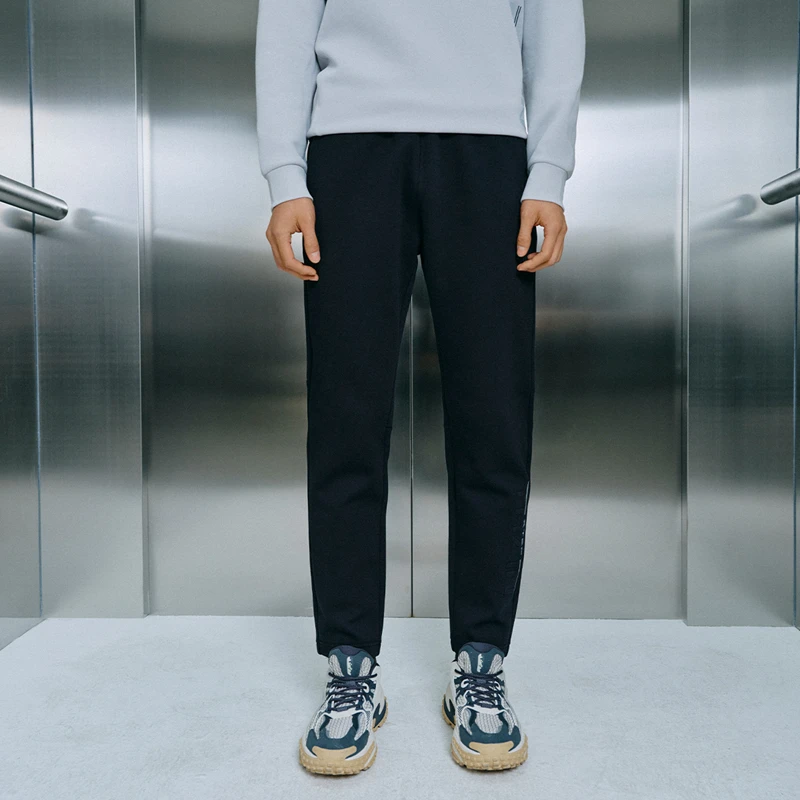 Xtep Gebreide Broek Voor Heren 2024 Lente Uitgebreide Training Heren Joggingbroek Streetstyle Comfortabele Broek 876129630031