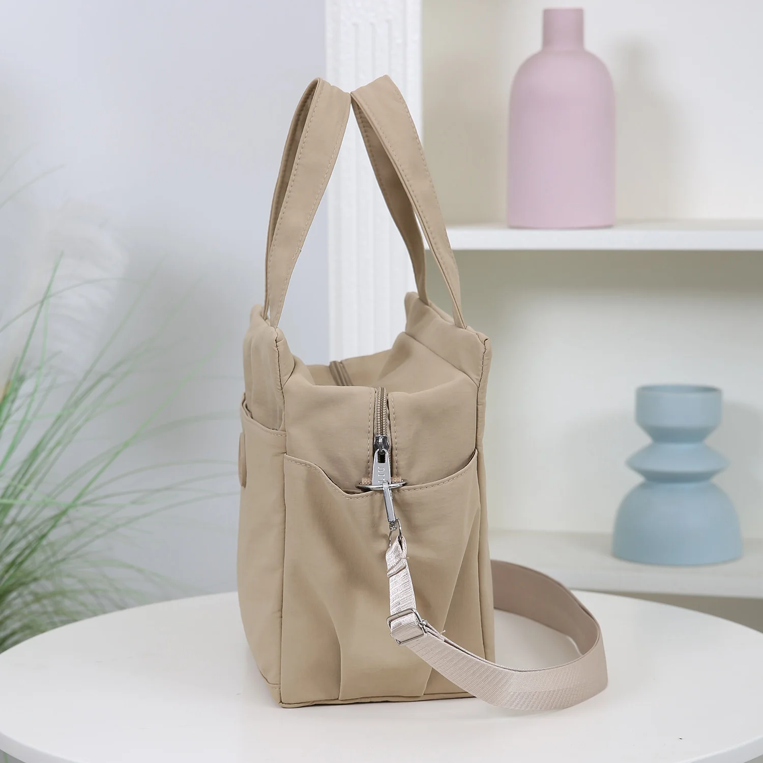 Neuer Stil, große Kapazität, Handtasche, Lunchbag, die über die Schulter getragen werden kann, Aufbewahrungstasche für Lunchboxen, zum Mitnehmen von Lebensmitteln zur Arbeit. – Detail 6