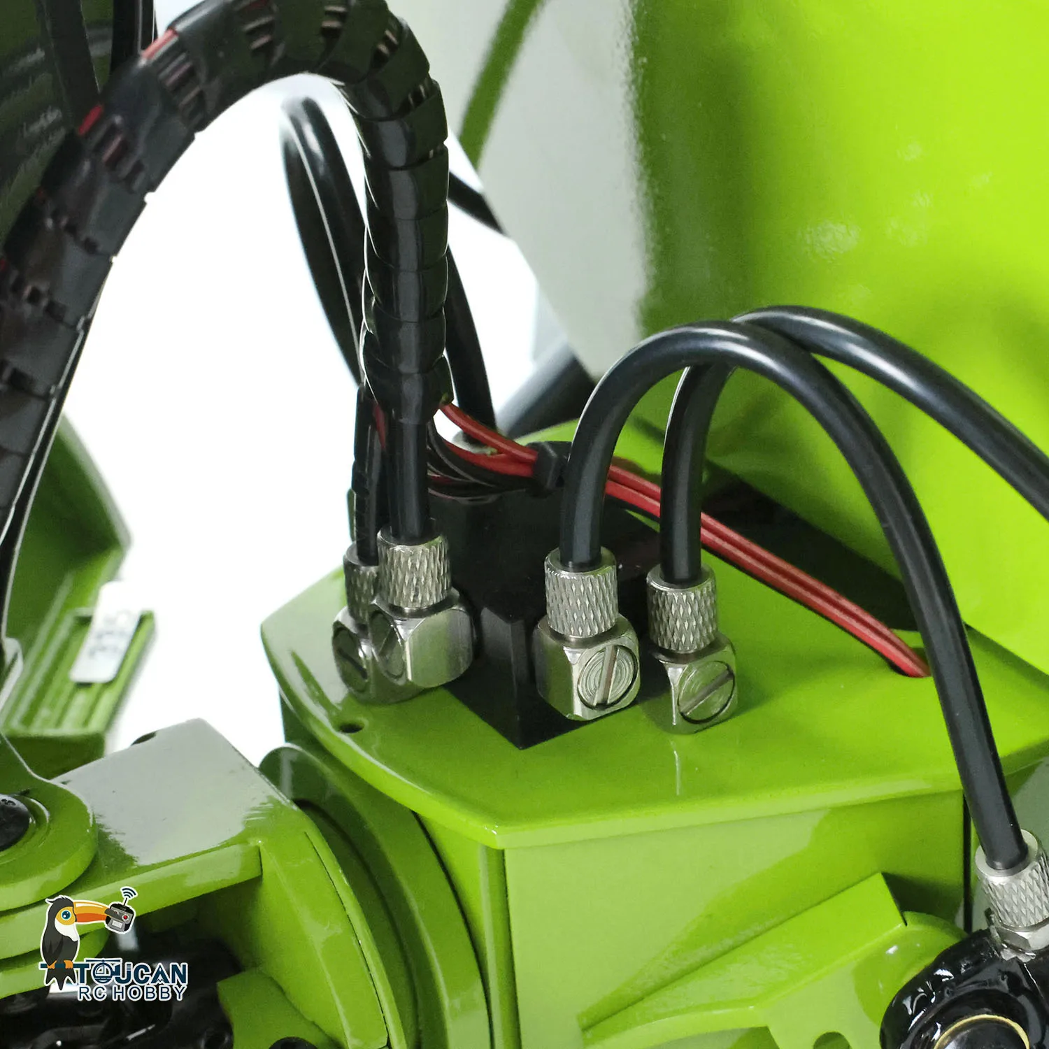 

XDRC RC гидравлический шарнирно-сочлененный грузовик 1/14 с дистанционным управлением 6*6 строительный самосвал тукан окрашенная модель автомобиля игрушки TH21416