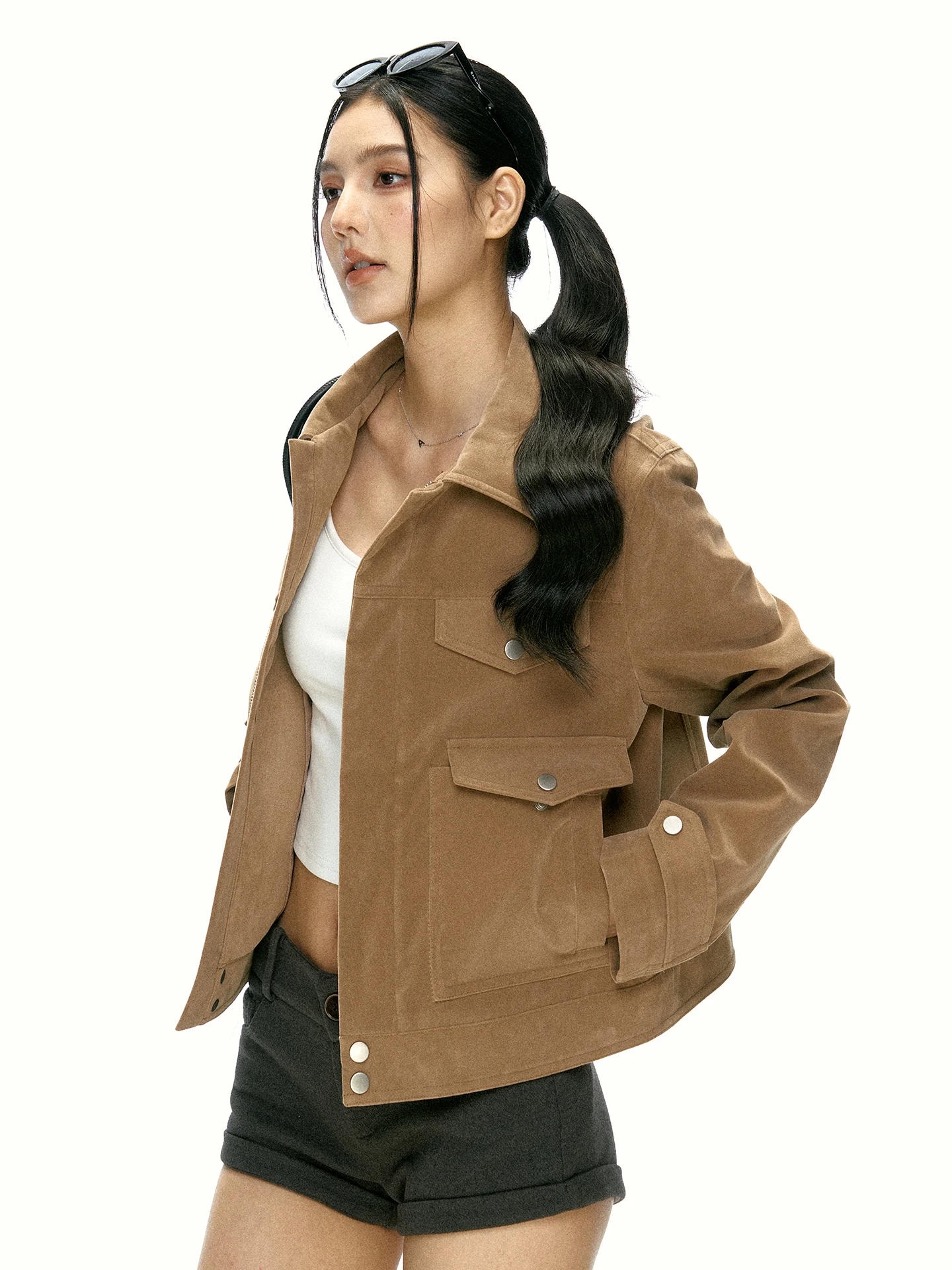 Aaisup American Retro Suede Short Jacket Women's Khaki Color Multi-Pocket Workwear Jacket Casual Loose Fit Zipper Closure