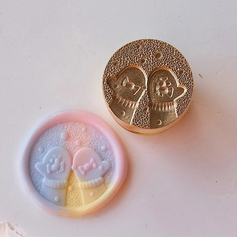 

3D Wax Seal Stamp Mini Gloves Fish Bag Embossed Seal Stamp Copper Head Frosted Relief Brass Head Envelope Seal Stamp Toy Carved
