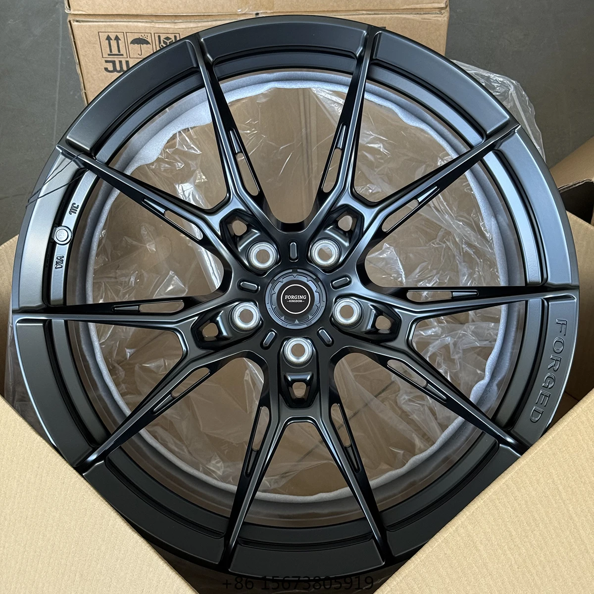 

Wholesale Custom Forged Car Wheels 17-22 Inches 5*120 PCD 40mm ET New Aluminium Alloy Forged Wheels for Sale