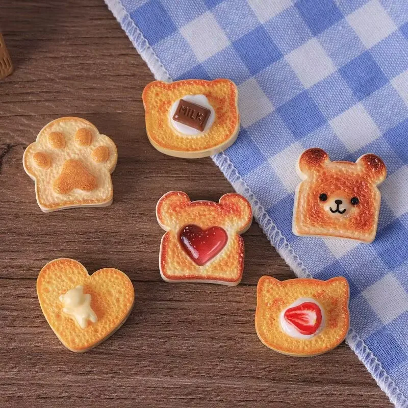 Set de 6 piezas de accesorios de resina con forma de galletas de oso de la serie Toast Bread Food And Play, para pegamento crema, DIY, fundas de teléfono y llaveros
