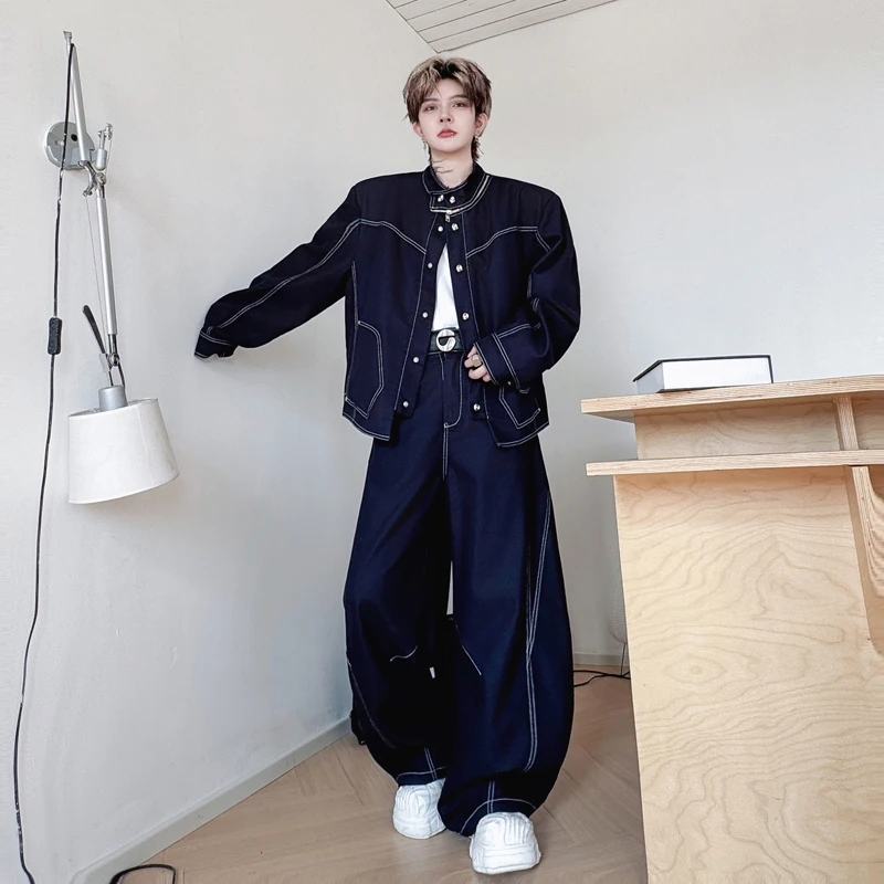 

Ретро-американский комплект из джинсовой куртки с молниями и длинных брюк для мужчин: модная осенняя одежда