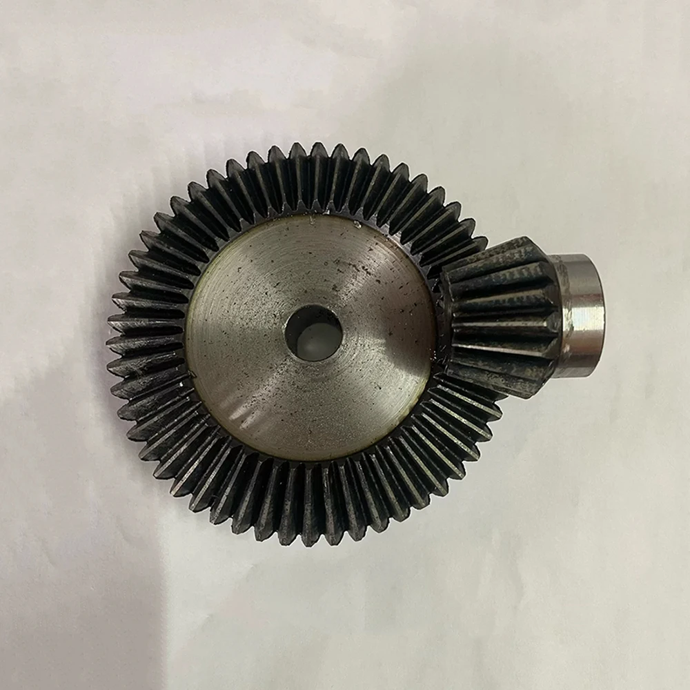1pc 1:3 Bevel Gear 1.5 Mod 15 Teeth 45 Teeth 45# Steel 90 Degrees Meshing Angle Steel Gears Round Bore & Keyway Bore