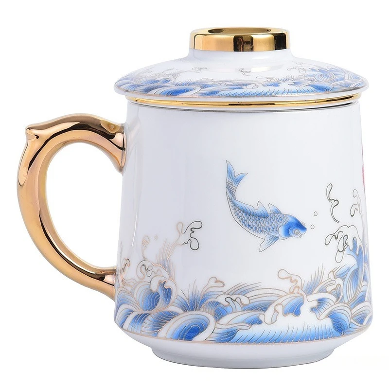

There are fish teacups and blue and white porcelain tea mugs every year.