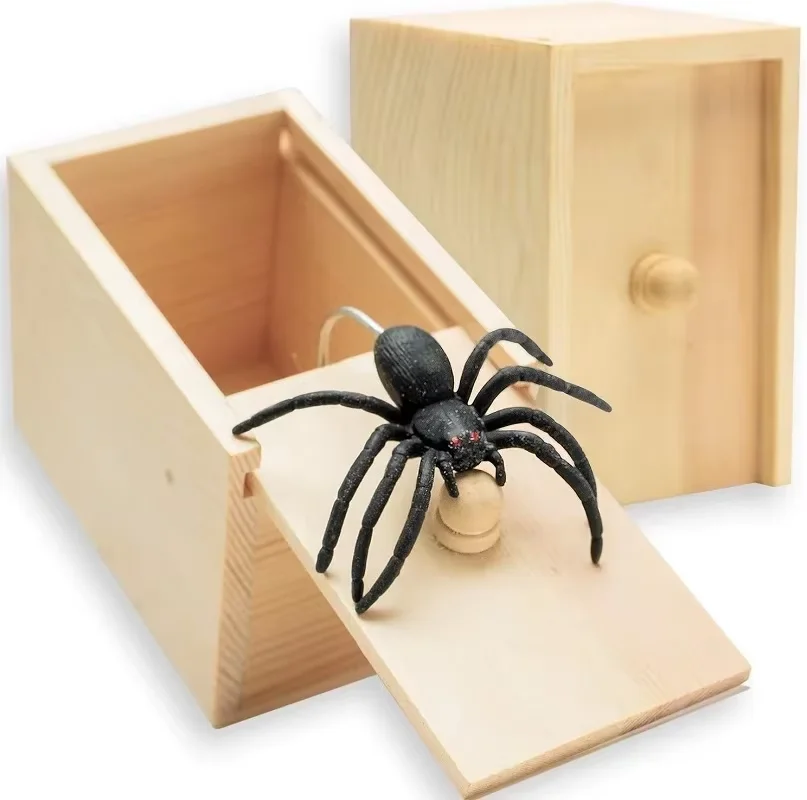 Spider Prank Box Pop Out Rubber Spider Handmade Wood Scare Box Party Game Surprise Joke Funny Trick Toy for Kids Halloween Gift