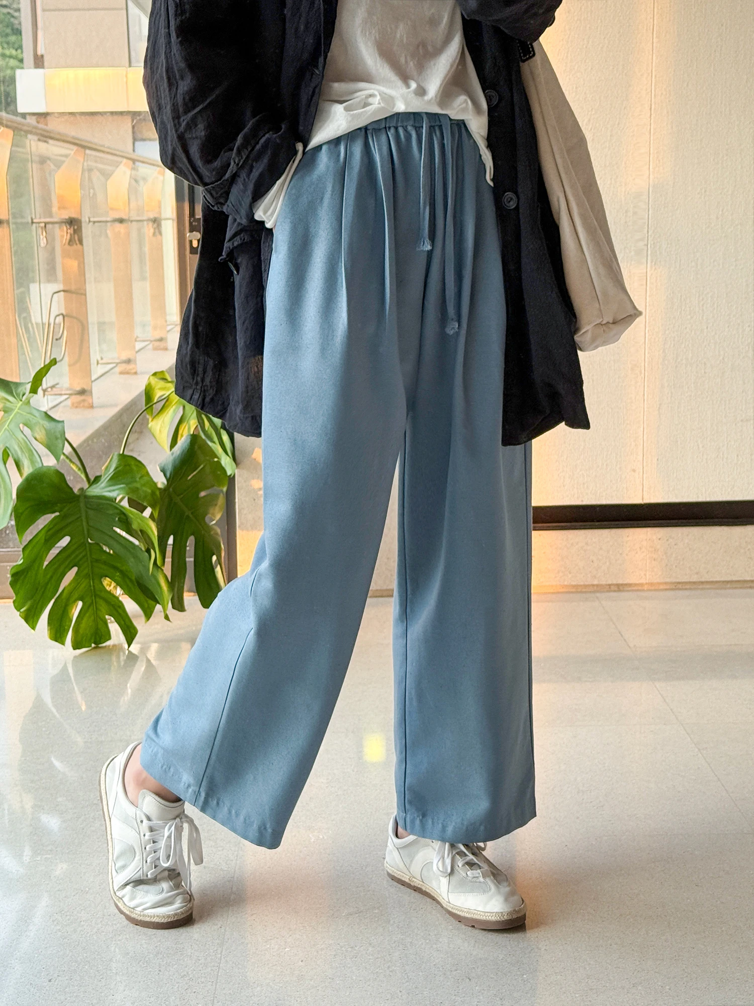 

Silk Wide Leg Casual Pants Straight Cut l Waist Corded Closure Pure Color Skin Friendly Breathable Ladies Trousers