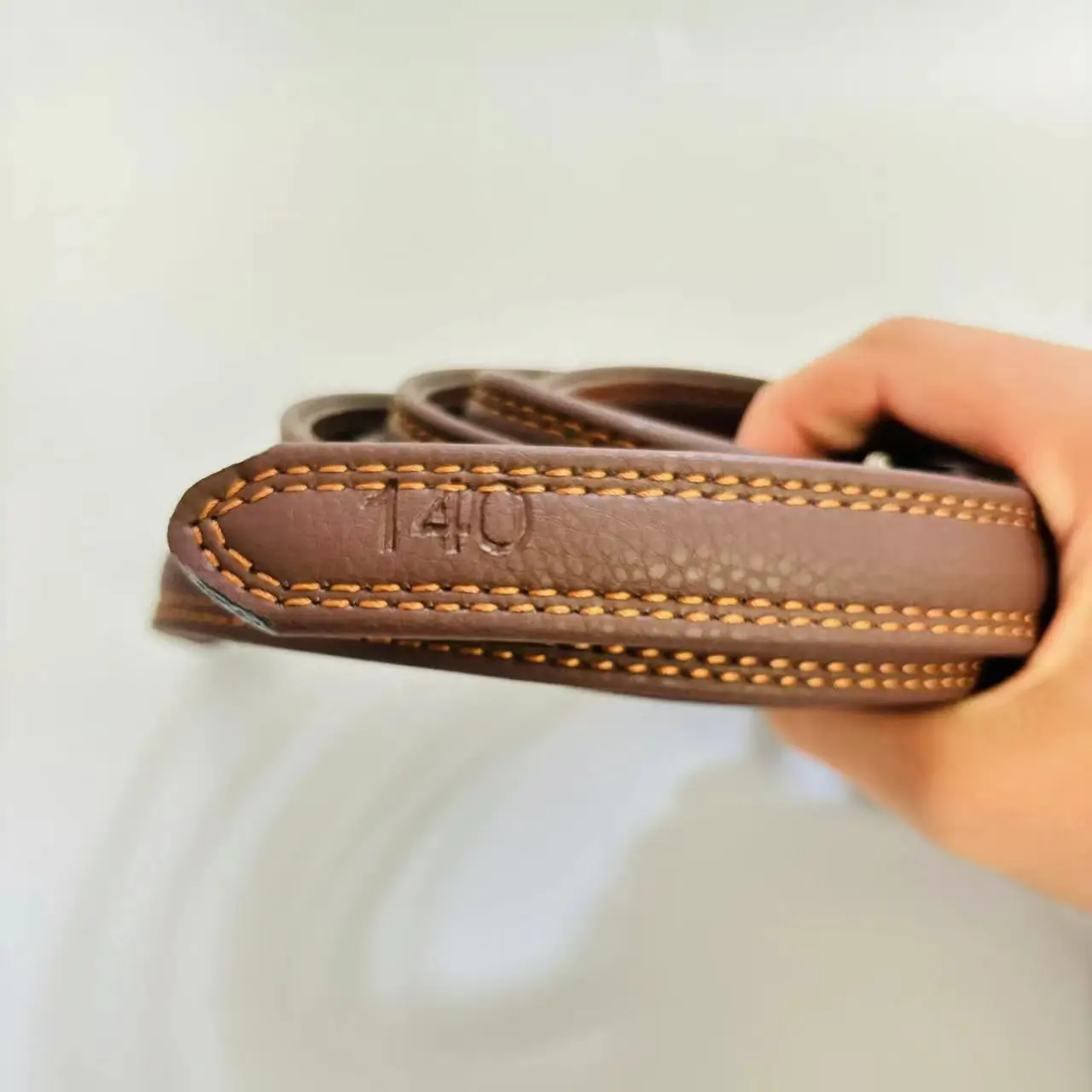 Staffa per sella per cavallo con staffa con accessori per l'equitazione, elementi di fissaggio durevoli in acciaio inossidabile