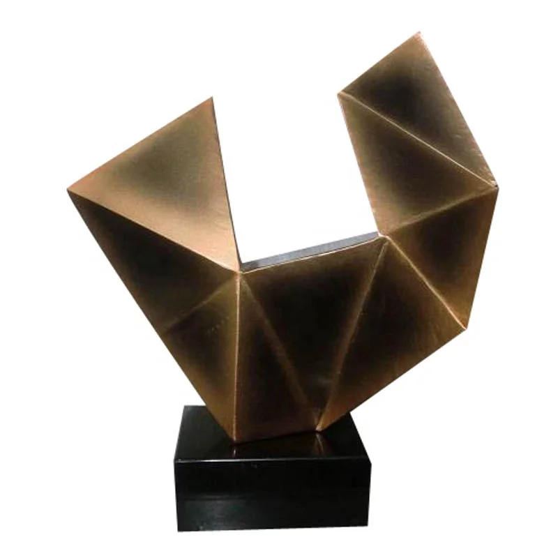 Wholesale Sculpture Irregular Geometric Bronze Luxury Metal Crafts For Hotel Entry