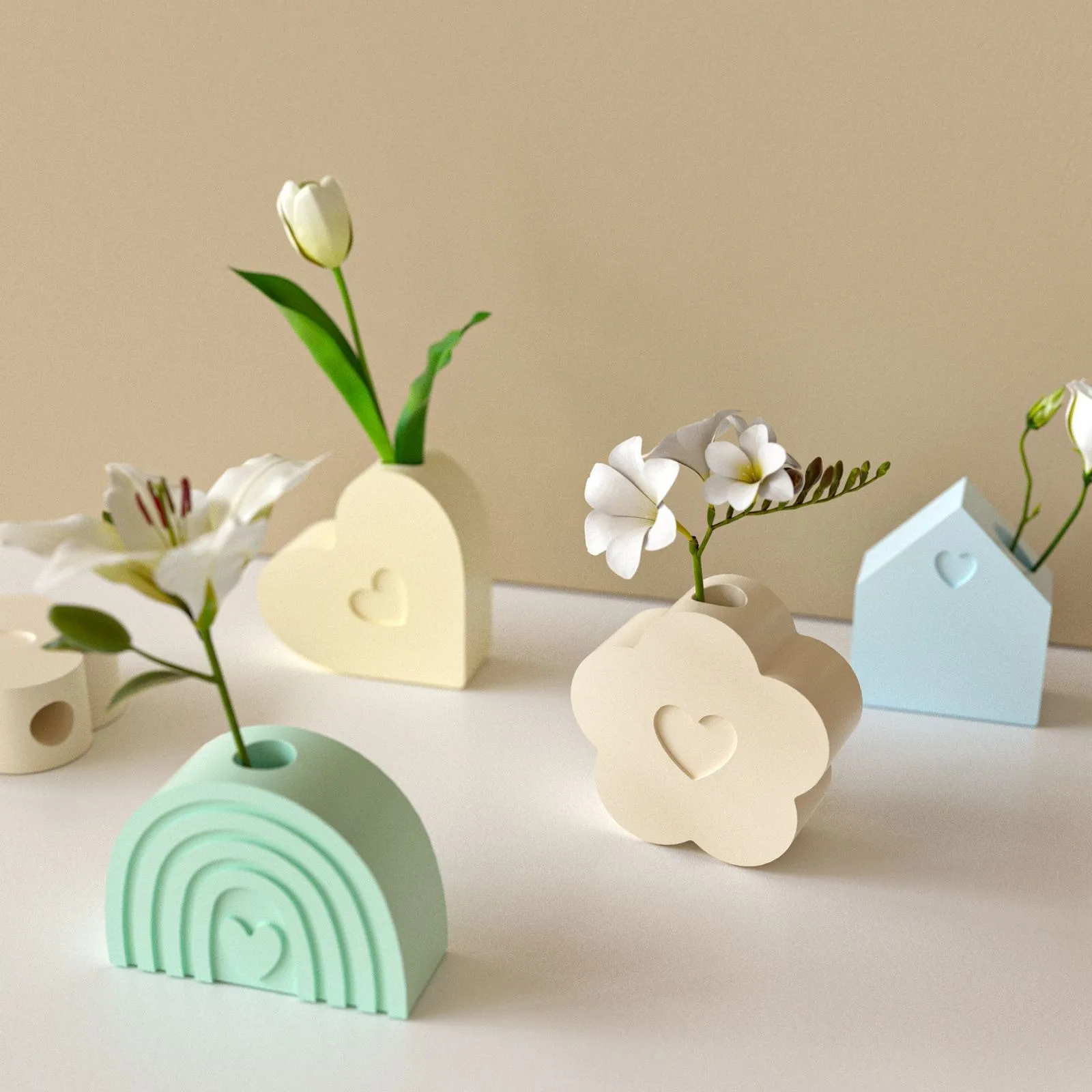 

Cute Heart Flower Rainbow House Vase Mold DIY Aromatherapy Gypsum Ornament Mold