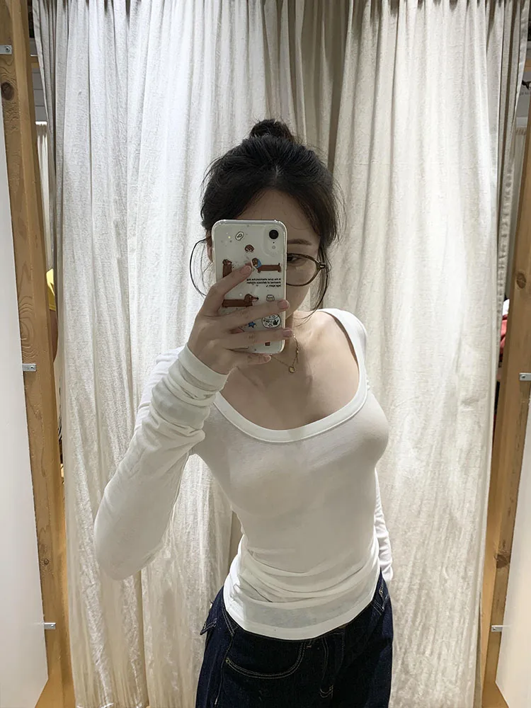 

White U-Ne Base Layer irt Women's Early Autumn 2025 New Korean Sle Long Sve Slim Fit Beautiful T-irt Top