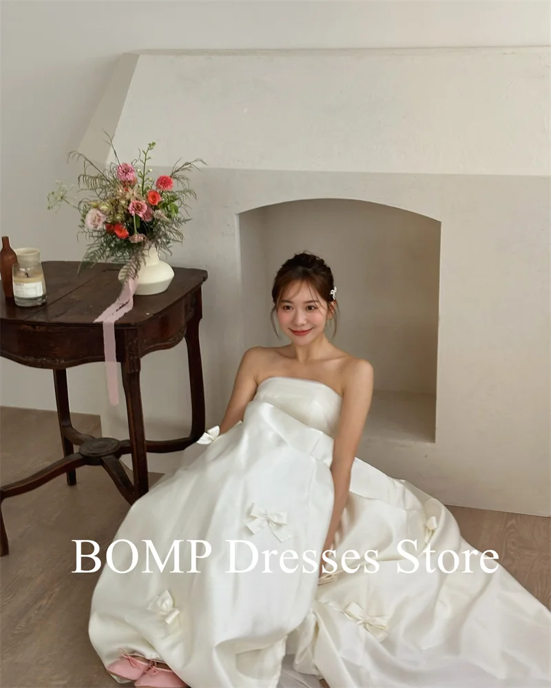 BOMP Elegant A Line Wedding Dresses Korea Photo shoot Strapless Satin Ribbons Bride Gowns Corset Back Princess Customized