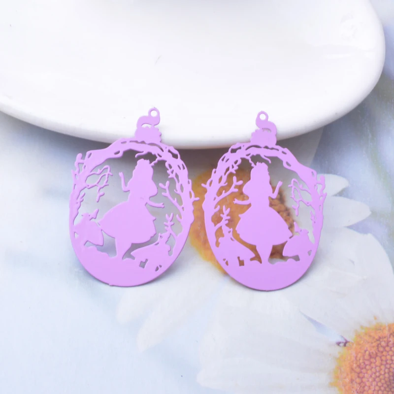 30 Stück AB7630 40*28,5mm Messing Alice Anhänger Pilz Eichhörnchen Blätter Mädchen Oval Anhänger DIY Schmuck Ohrring Zubehör – Detail 4