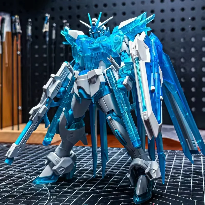 Ice Blue Rising Freedom HG 1/144 Kit Model Perakitan Mech Skema Warna Terbatas Figur Aksi Ornamen Desktop Hadiah Mainan Anak-anak