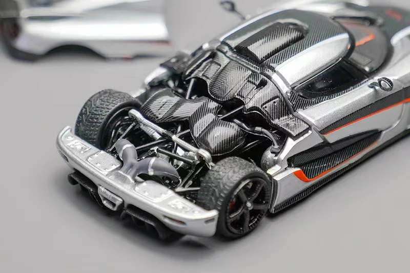 TPC rear cover removable 1:64 Koenigsegg ONE:1 Sports car silver Limited edition simulation alloy car model