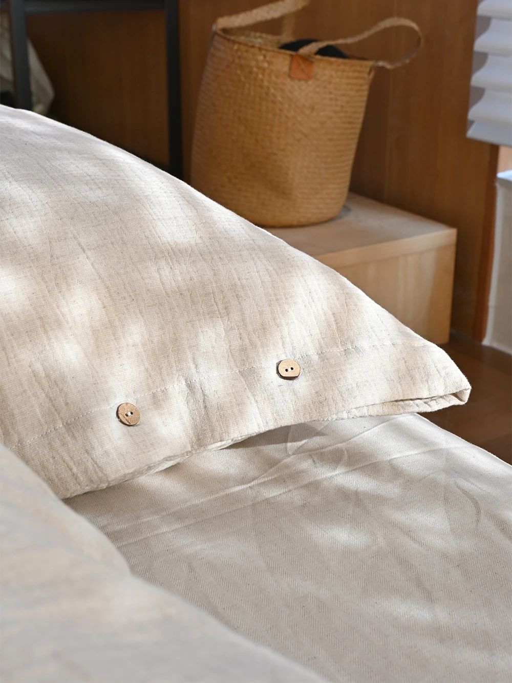 Class a Cotton Linen Quilt Cover Four-Piece Set Color Woven Embroidery Double Layer Breathable And Comfortable All Season Sim...