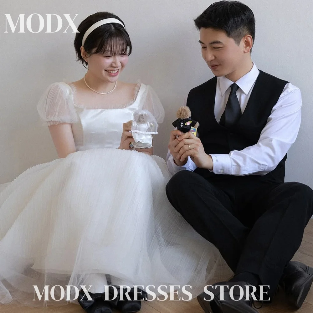 

MODX Elegant Square Collar A-line Wedding Dresses Puff Sleeves 웨딩드레스 Korea Photoshoot Floor-Length Customised Bride Gowns 2025