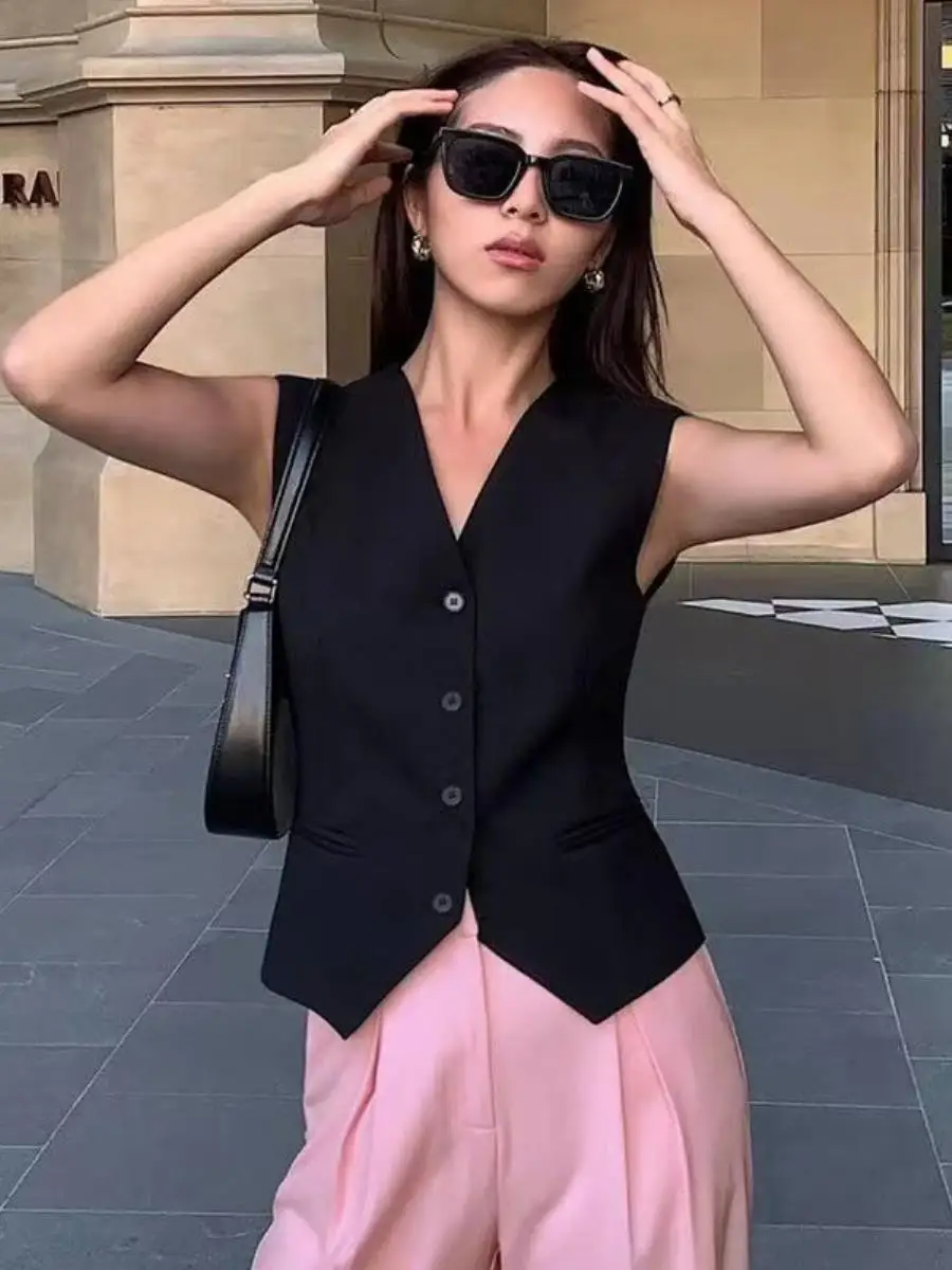 conjunto-feminino-de-tres-pecas-estilo-curto-outono-2026-colete-sem-mangas-para-camadas-tendencia-da-moda-visual-elegante