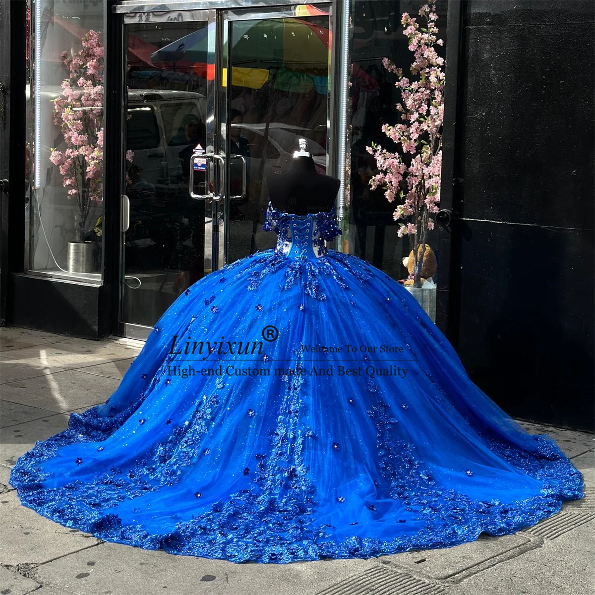 Vestido De baile De princesa para quinceañera, traje con apliques De flores en 3D, encaje, lentejuelas, cuentas, dulce 16, hombros descubiertos, 15 Años