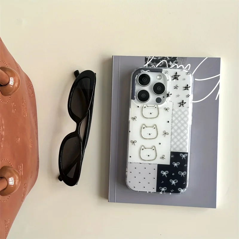 Coque de téléphone ours à pois avec nœud papillon, étui pour iPhone 17 16e 16 15 14 13 12 11 Pro Max X Xs XR XSMax 8 7 6 6s Air Plus, Texture plume