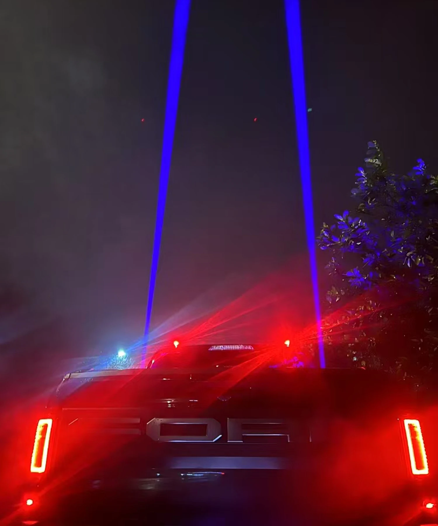 15W Wasserdichtes LED-Fahnenmast-Navigationslicht 10-60V Weitspannung Blau-Grüne Zusatz-Spotlampe Universell für Offroad-Fahrzeuge – Detail 8