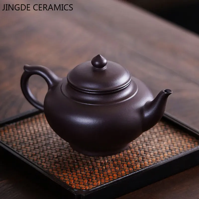 Chinese Yixing Purple Clay Teapot Master Handmade Antique Tea Pot Raw Ore Purple Mud Beauty Kettle Tradition Zisha Teaware 210ml