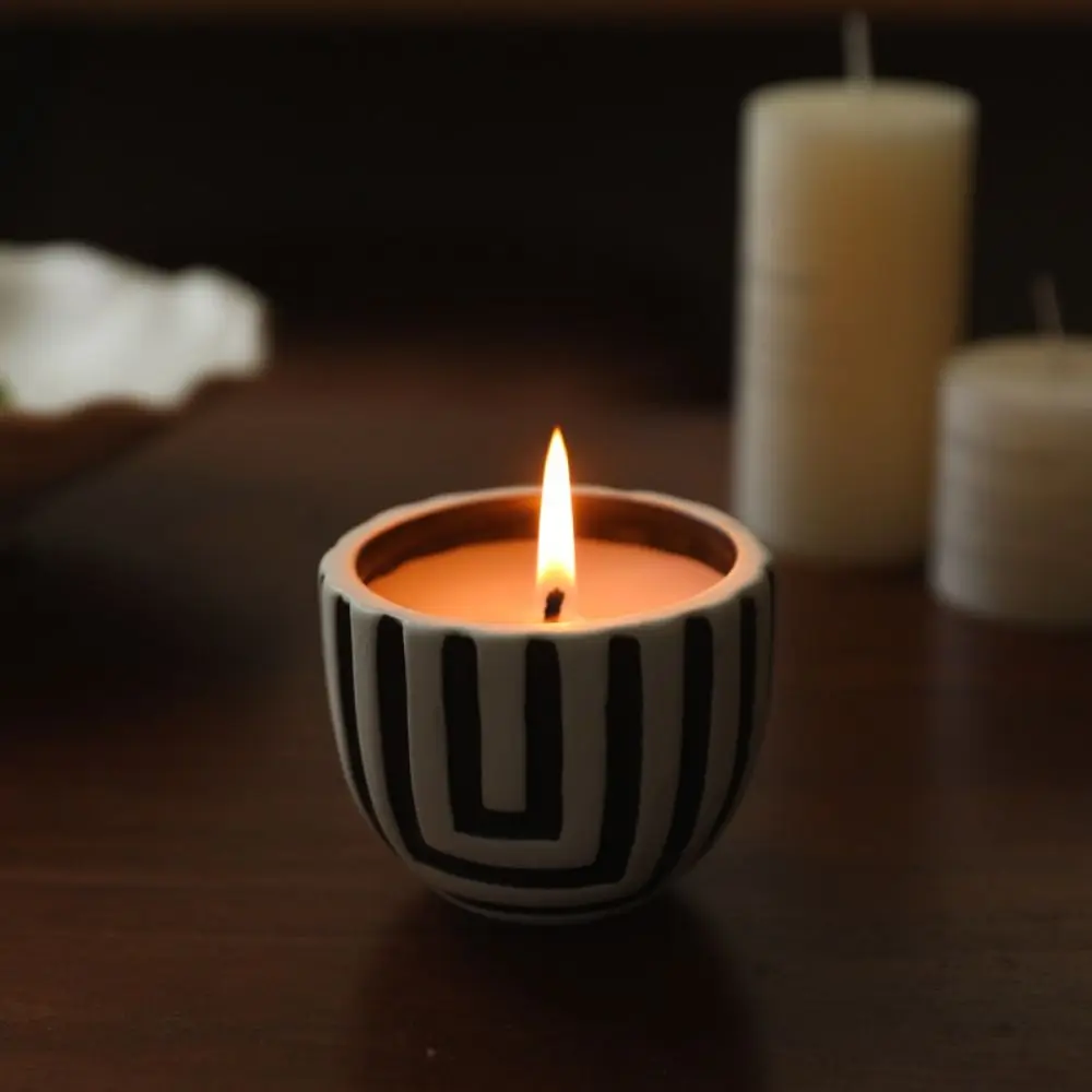 Portacandele a strisce in ceramica per la decorazione della casa Candeliere retrò delicato Arte Contenitore per aromi creativo Soggiorno