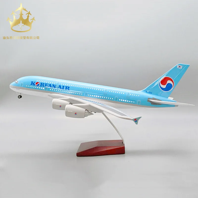 

Korean Air Airbus A380 Model Simulation Aircraft with Lights & Rolling Wheels Aviation Display Gift