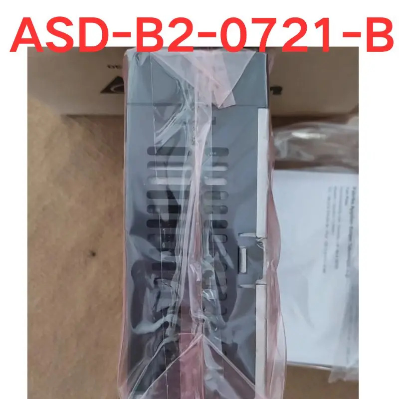 

brand-new Servo driver ASD-D2-0721-B