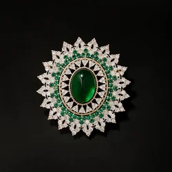 Women Men Fashion High-end Exqusiite Round Green Rhinestone Brooch Badges Elegant Party Banquet Crystal Accessories
